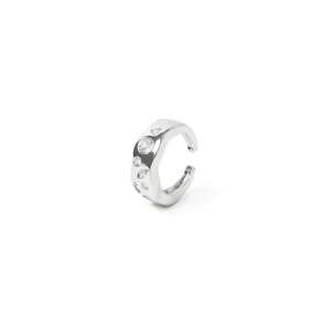 Anello con zirconi incassati e tondo centrale Rania
