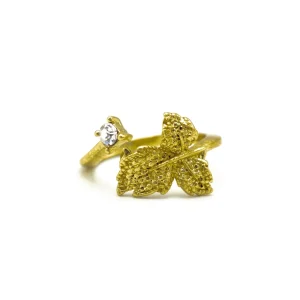 Anello fogliolina strass